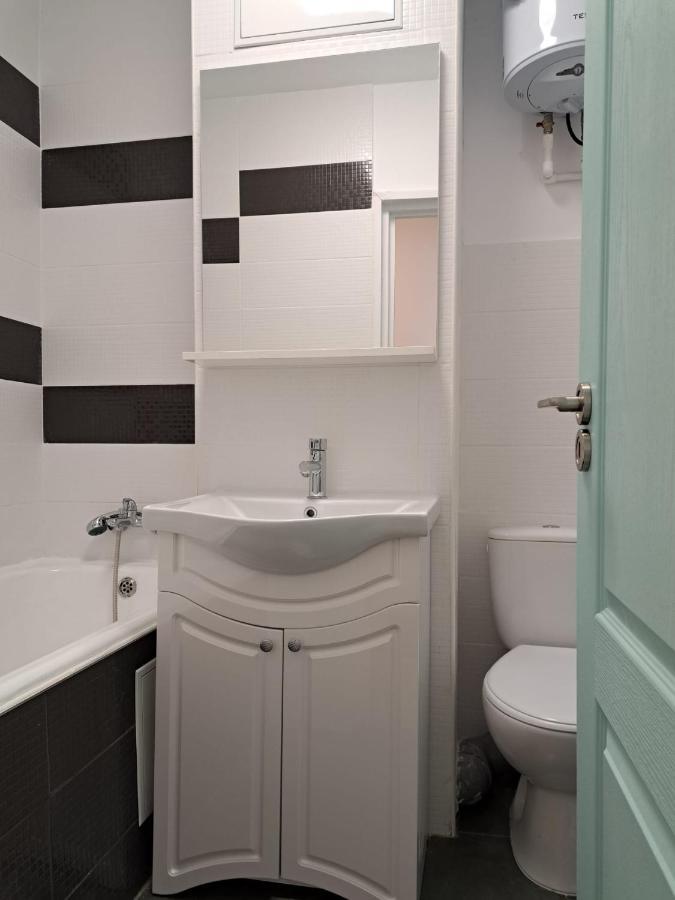 Apartament Titulescu/Banu Manta Apartment บูคาเรสต์ ภายนอก รูปภาพ